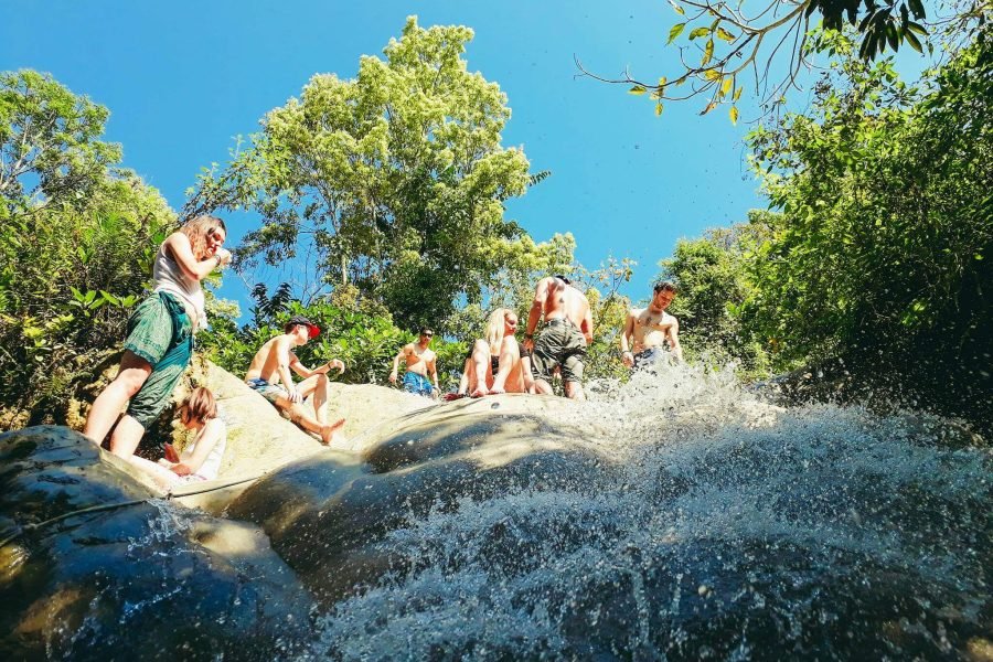 Sticky Waterfall (Bua Tong Waterfall)